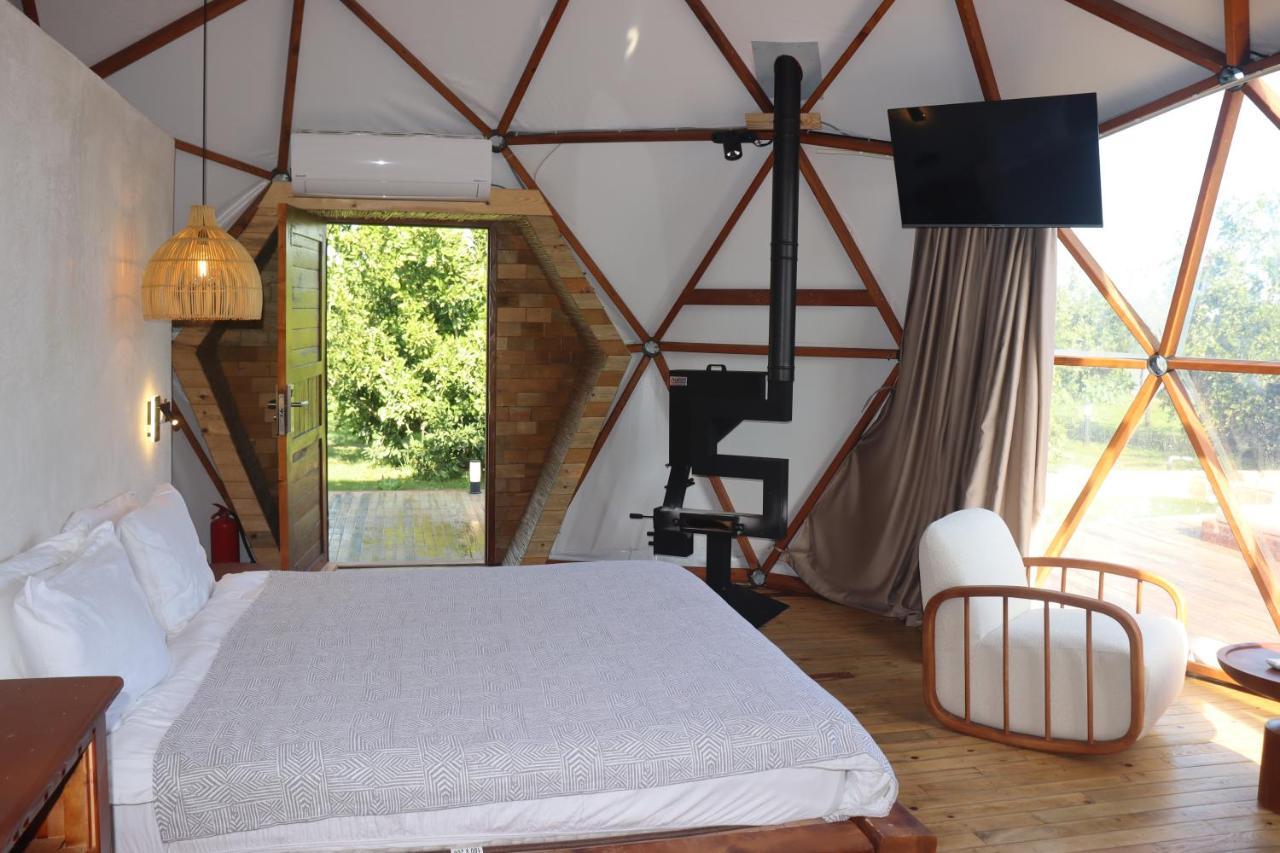 ホテル Mandalin Glamping セルチュク エクステリア 写真