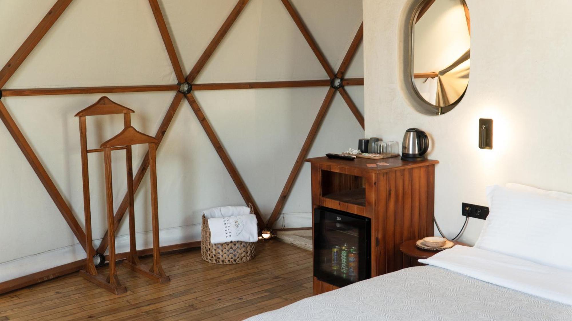 ホテル Mandalin Glamping セルチュク エクステリア 写真